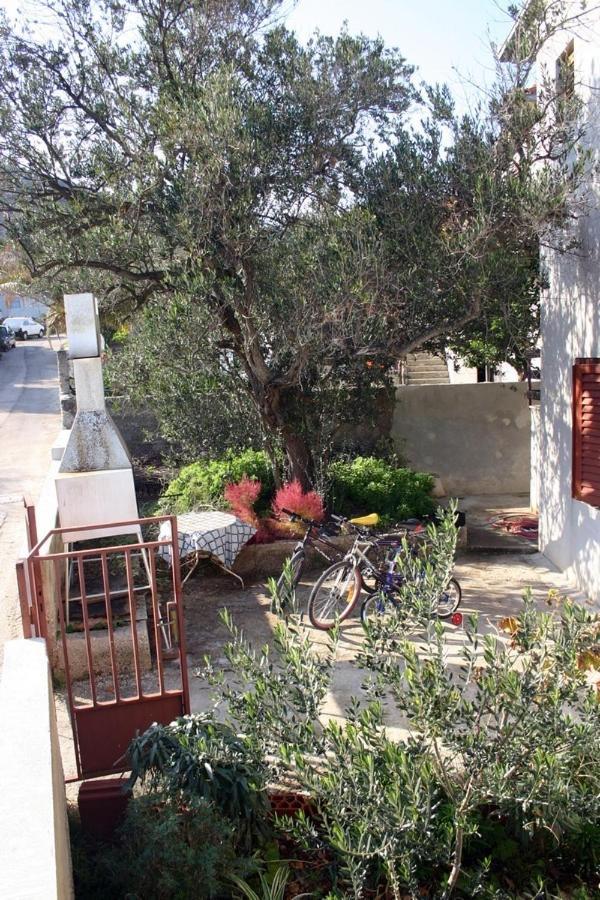 Apartments Ivan Orlic Vinišće 외부 사진